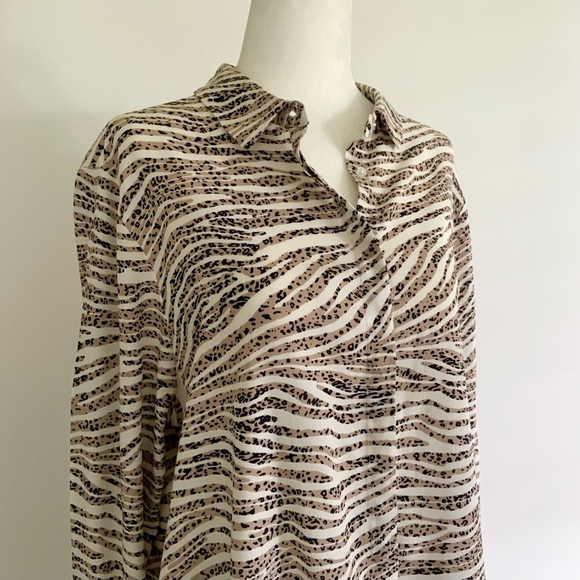 Abstract Animal Print Shirt - Picture 4 of 12
